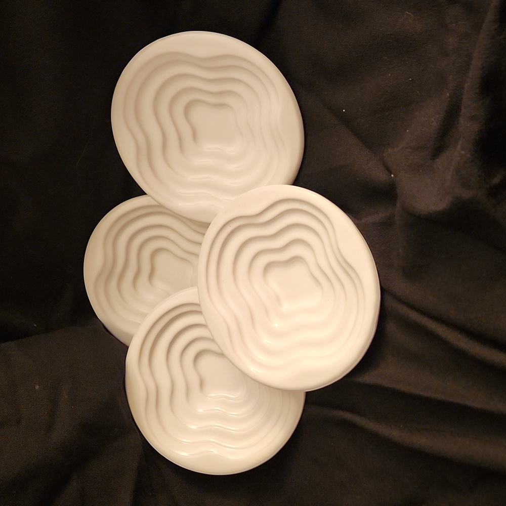 Mary Judge Italian pottery